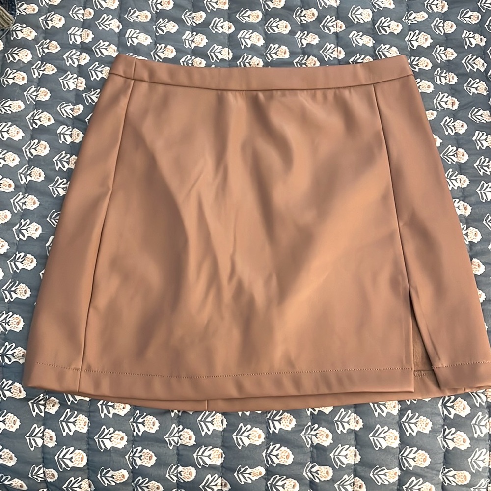 Pink Vegan Leather Skirt Abercrombie - Medium